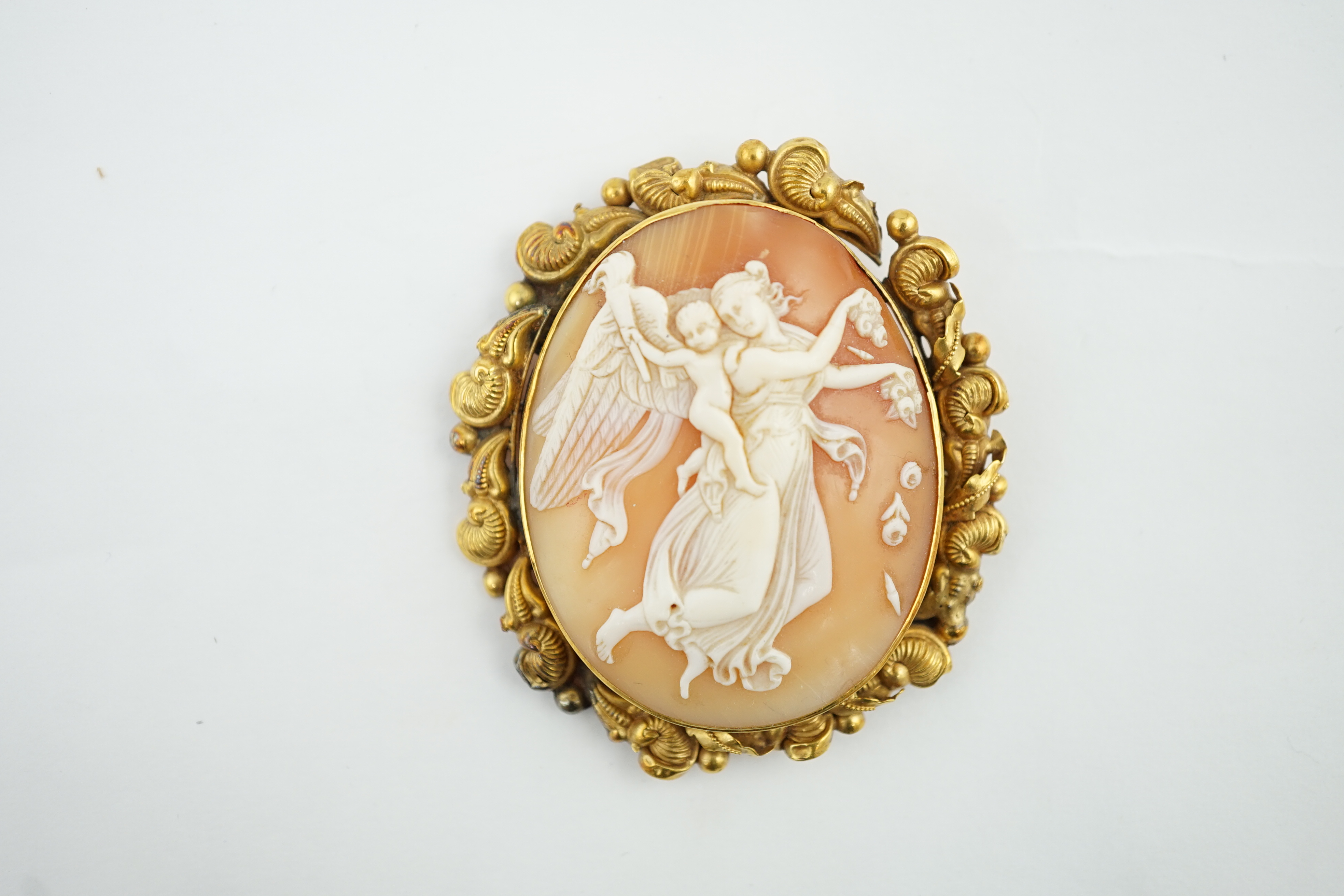 A Victorian gold mounted cameo brooch